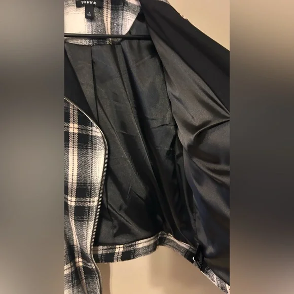 Torrid Black, White & Light Pink Coat - Picture 8 of 9